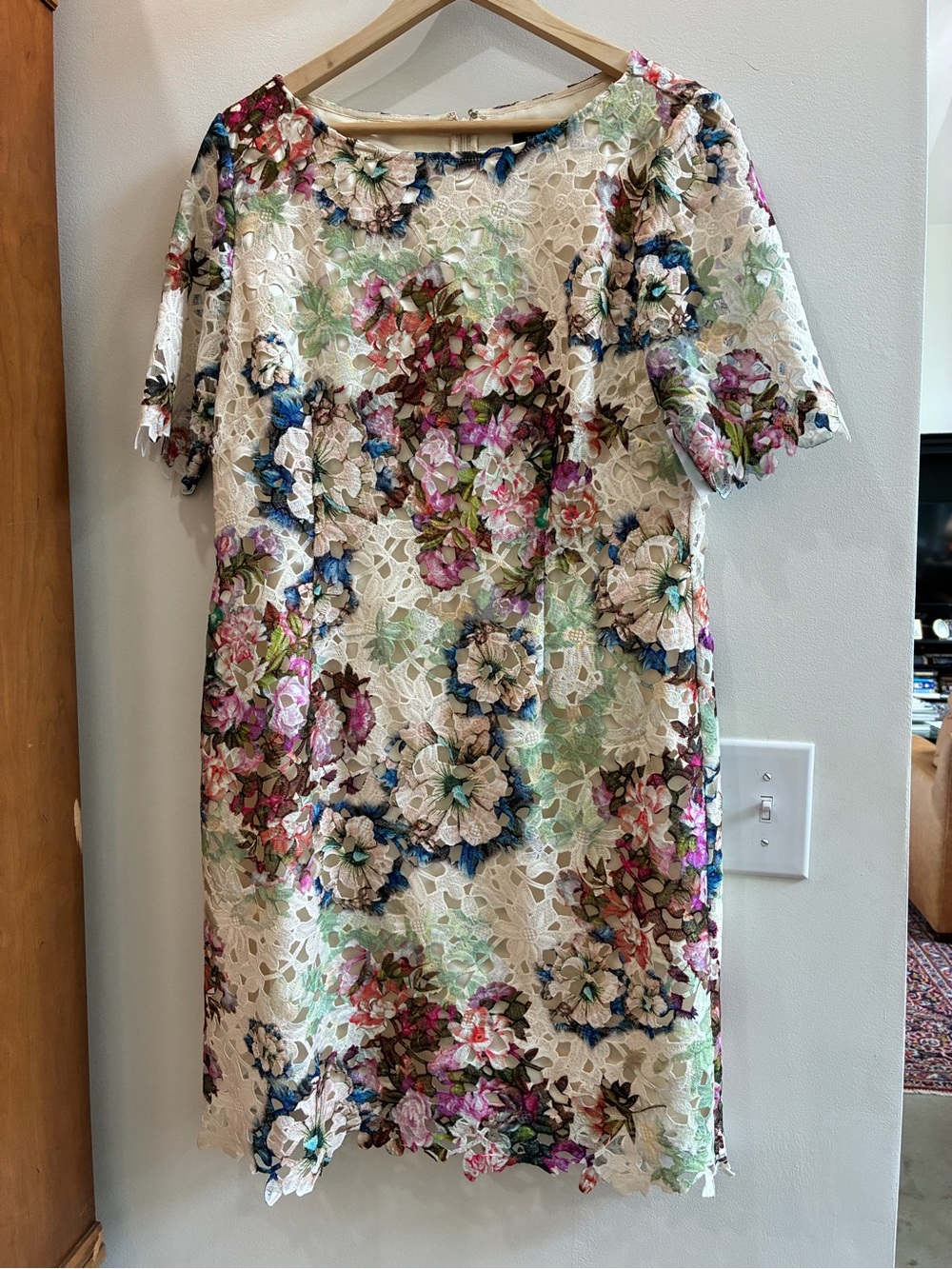 NWOT TAHARI burn out  Lace Shift Dress over Ivory satin Multicolor Blooms Sz 14.